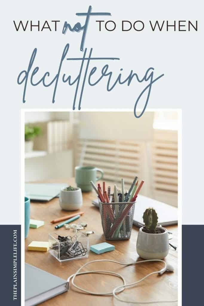 Decluttering rules pin